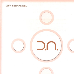 掀起衣服含着奶头揉捏视频
