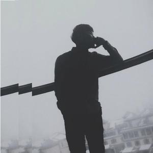 掀起衣服含着奶头揉捏视频
